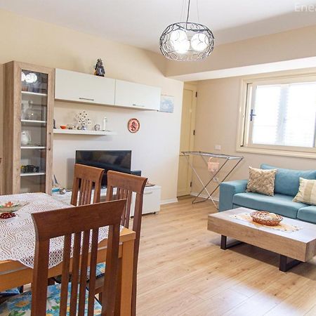 Enea'S Guest House Vlore Bagian luar foto