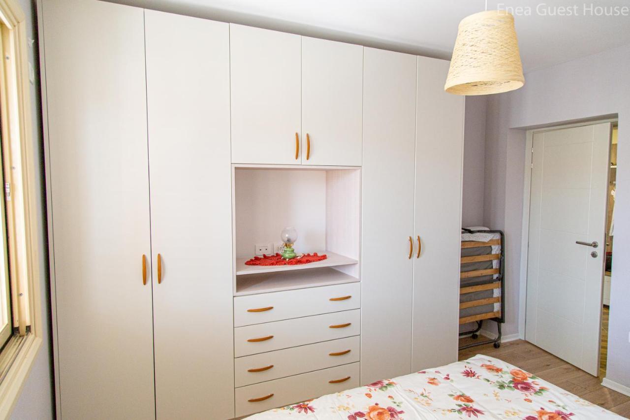 Enea'S Guest House Vlore Bagian luar foto